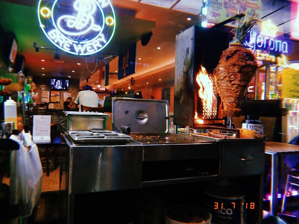 El Gallo Negro | restaurant | 111-12 Roosevelt Ave, Corona, NY 11368, USA | 3478307470 OR +1 347-830-7470