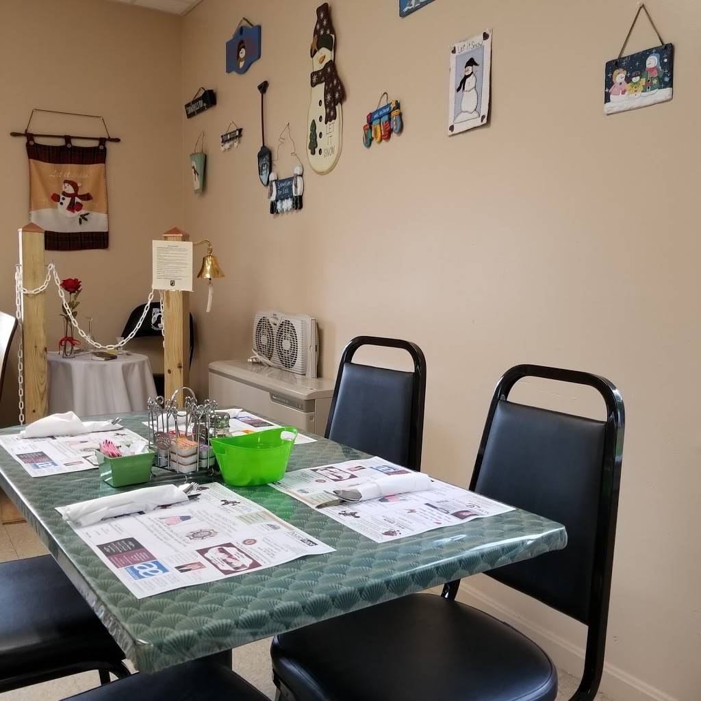 Mayo’s Family Restaurant | restaurant | 43 ME-236, Berwick, ME 03901, USA | 2077150320 OR +1 207-715-0320