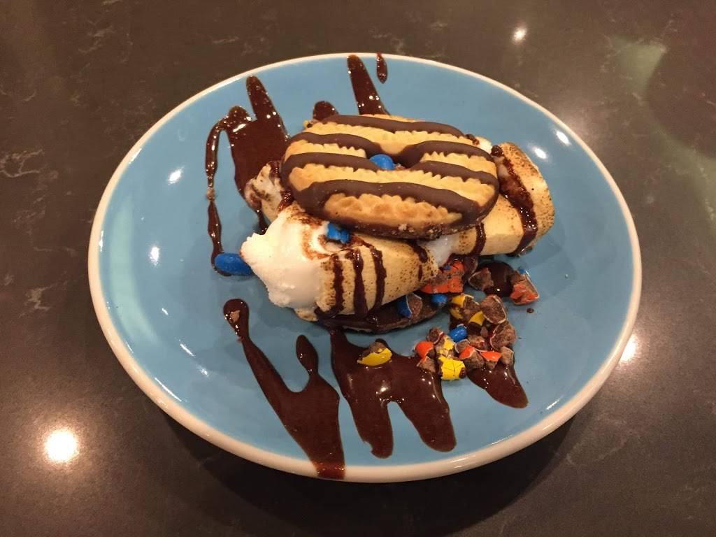 Hangout MKE Cafe & Lounge Co. | cafe | 1819 N Farwell Ave, Milwaukee, WI 53202, USA | 4148081006 OR +1 414-808-1006