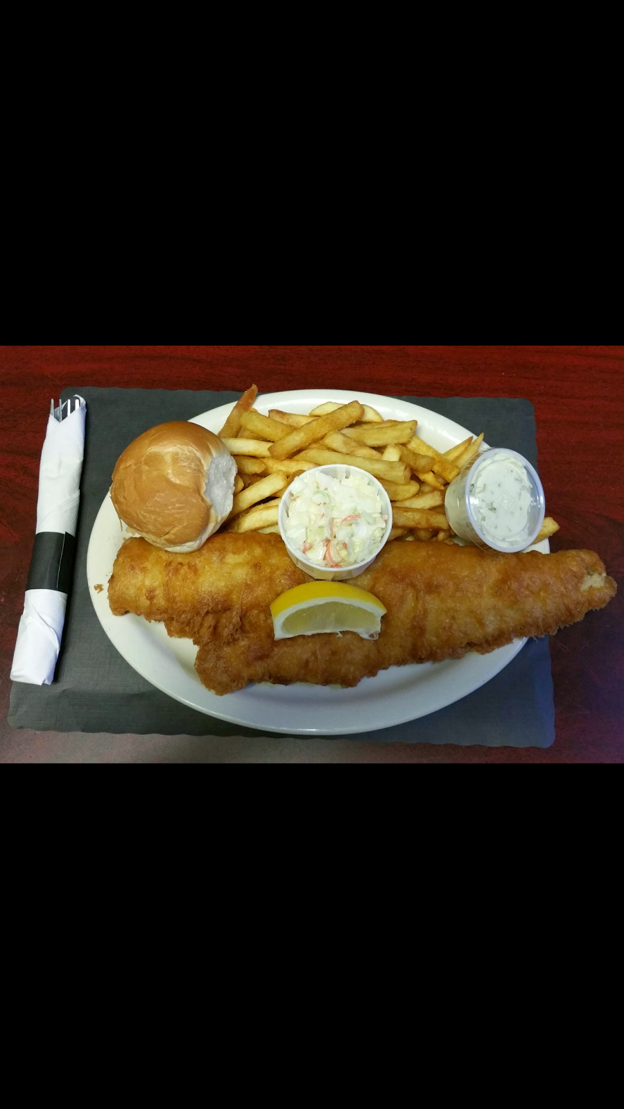 The Retreat | restaurant | 512 Long Pond Rd, Rochester, NY 14612, USA | 5852279100 OR +1 585-227-9100