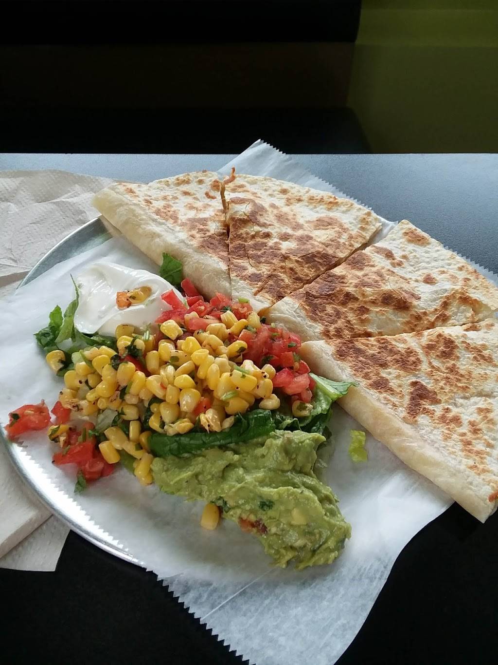 Baja’s Mexican Grill | restaurant | 430 Newport Ave, Rumford, RI 02916, USA | 4014312252 OR +1 401-431-2252