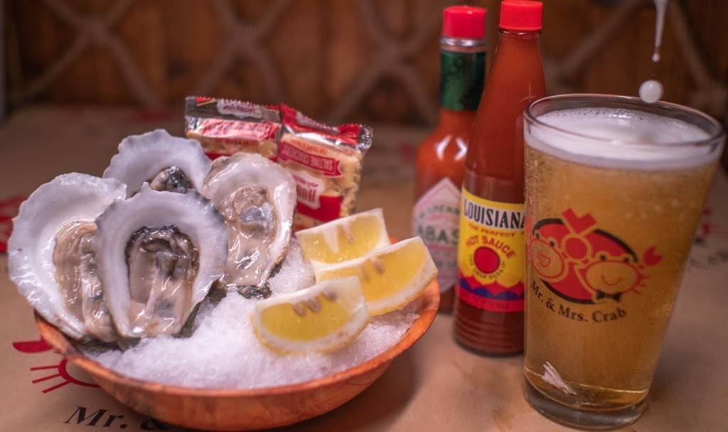 Mr. & Mrs. Crab | restaurant | 7220 S Orange Blossom Trail, Orlando, FL 32809, USA | 4072334945 OR +1 407-233-4945