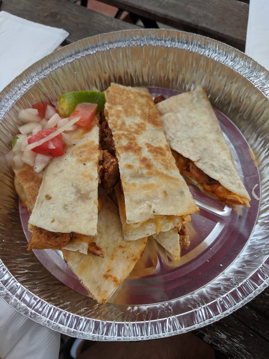 Peppers Taco & Wine Bar | restaurant | 216 Market St W, Gaithersburg, MD 20878, USA | 2402191696 OR +1 240-219-1696