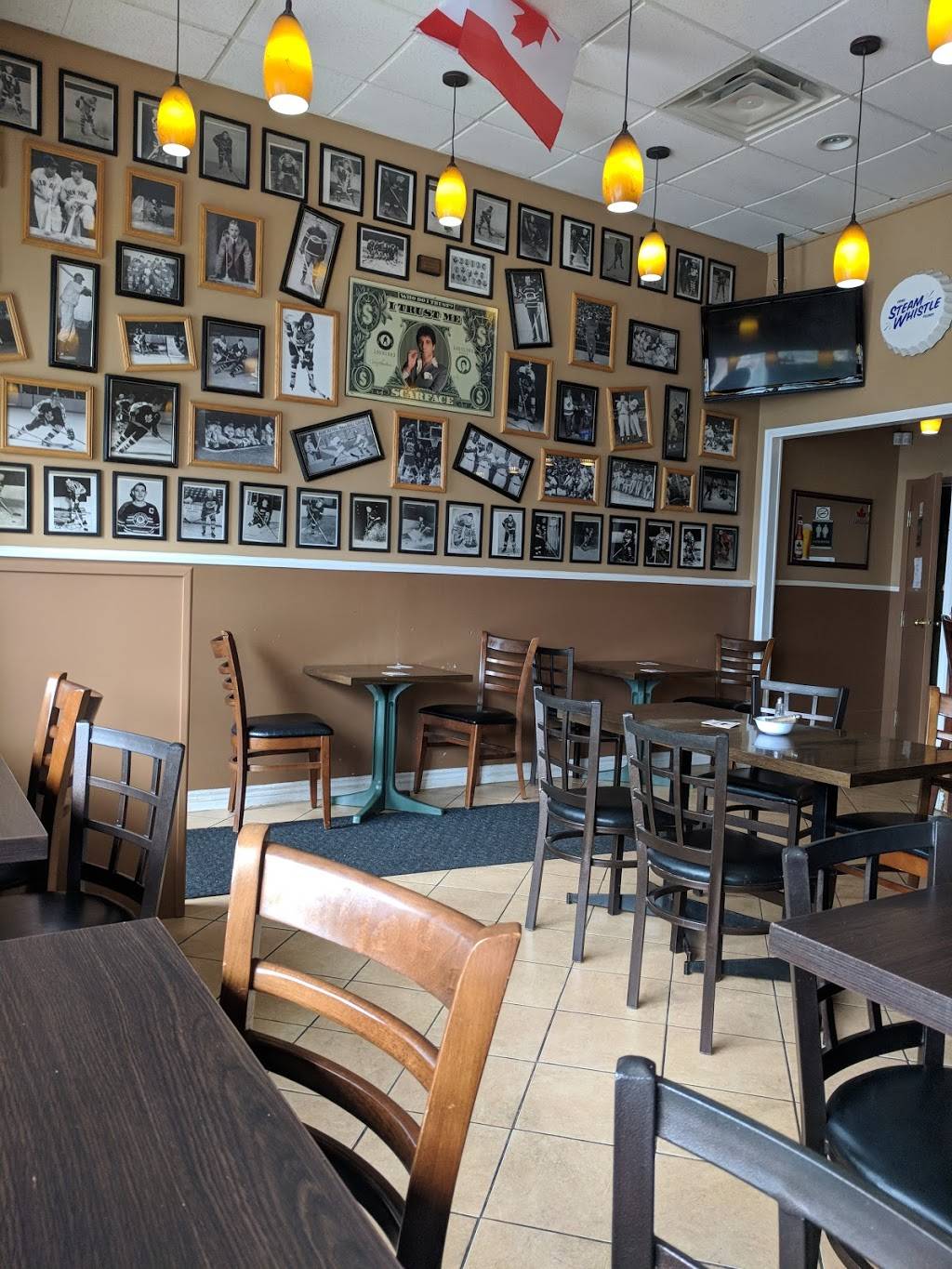 Wow! Wing House | restaurant | 550 Finch Ave, Pickering, ON L1V 0B2, Canada | 9054201414 OR +1 905-420-1414