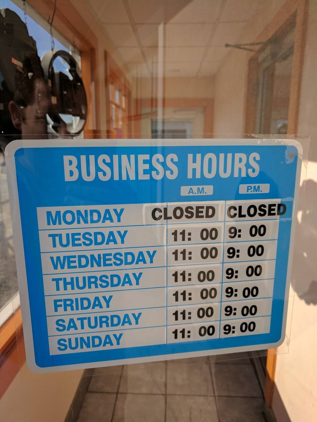 Dengs Garden | restaurant | 312 N Jefferson Way, Indianola, IA 50125, USA | 5159625888 OR +1 515-962-5888