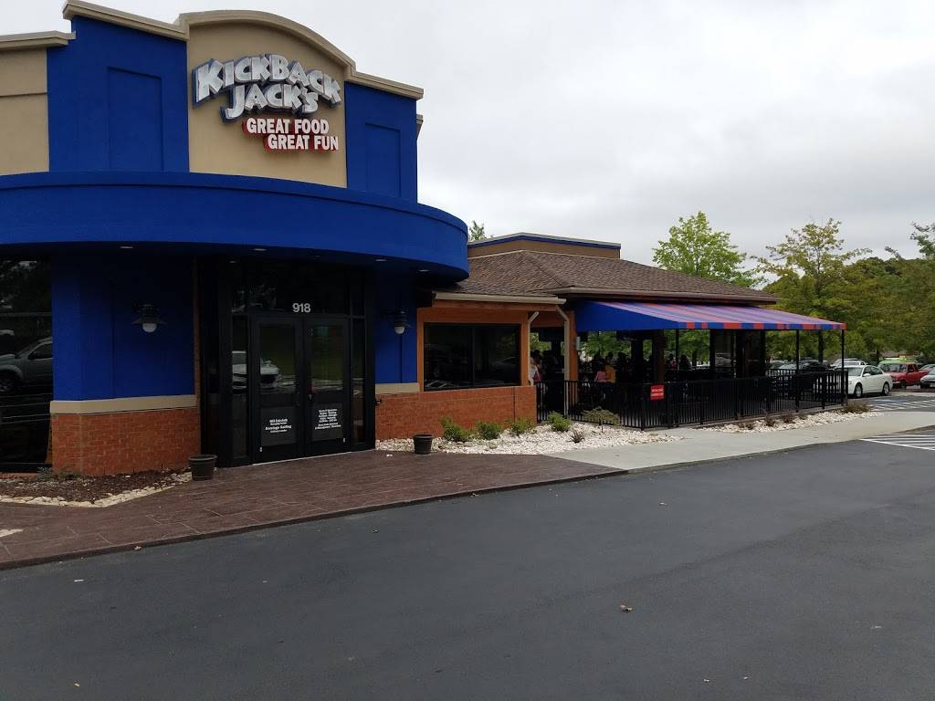 Kickback Jacks Great Food Great Fun | restaurant | 918 W Club Blvd, Durham, NC 27701, USA | 9192869199 OR +1 919-286-9199
