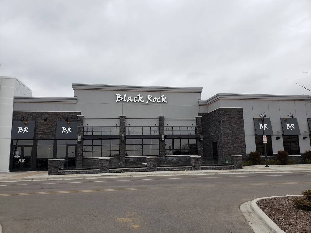 Black Rock Bar & Grill - Grand Rapids | restaurant | 3195 28th St SE, Kentwood, MI 49512, USA | 6163694047 OR +1 616-369-4047