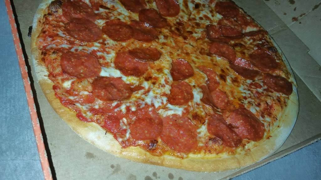 Little Caesars Pizza | meal takeaway | 2903 E 10th St, Jeffersonville, IN 47130, USA | 8122830500 OR +1 812-283-0500