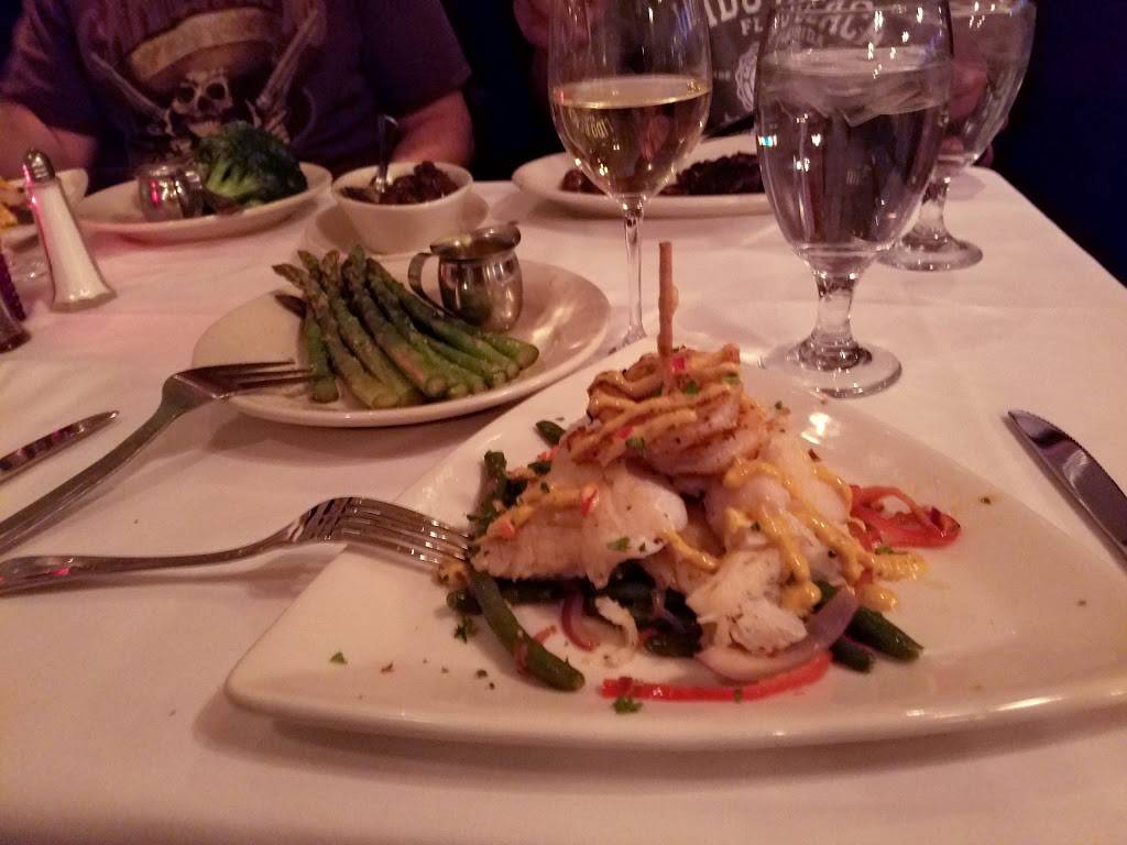 Greystone Restaurant | restaurant | 9719 E 21st St N, Wichita, KS 67206, USA | 3162952636 OR +1 316-295-2636