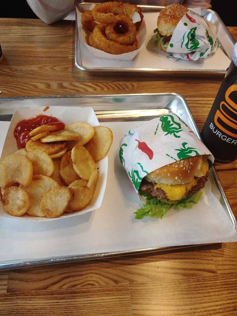 Burgerim | restaurant | 4401 Gilmer Rd, Longview, TX 75604, USA | 4306253061 OR +1 430-625-3061