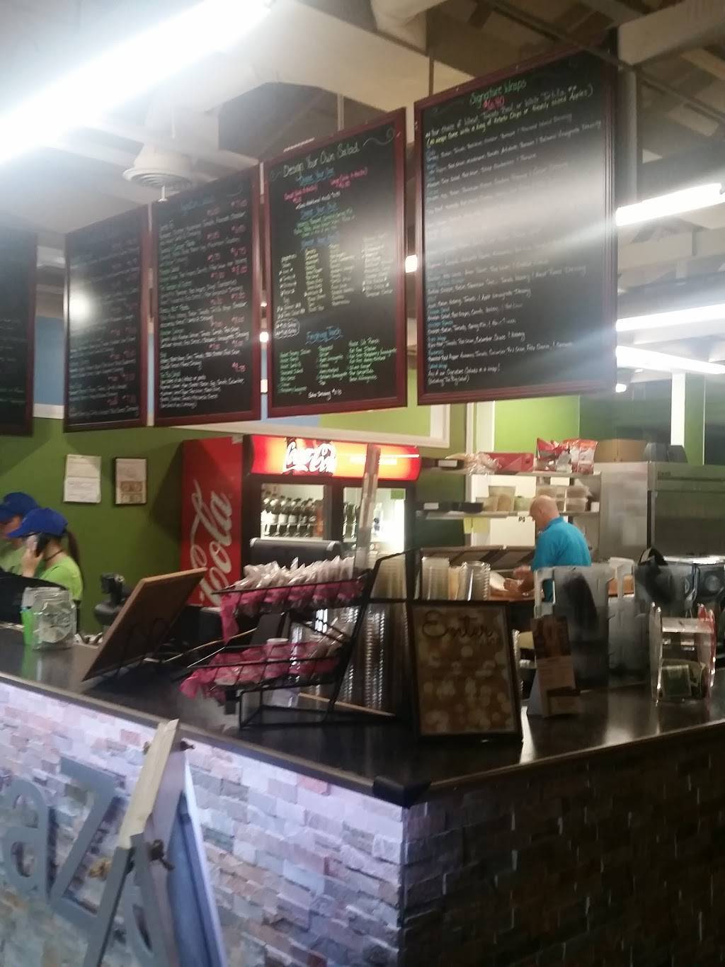 Salad Kraze | restaurant | 690 Avon Belden Rd, Avon Lake, OH 44012, USA | 4409339123 OR +1 440-933-9123