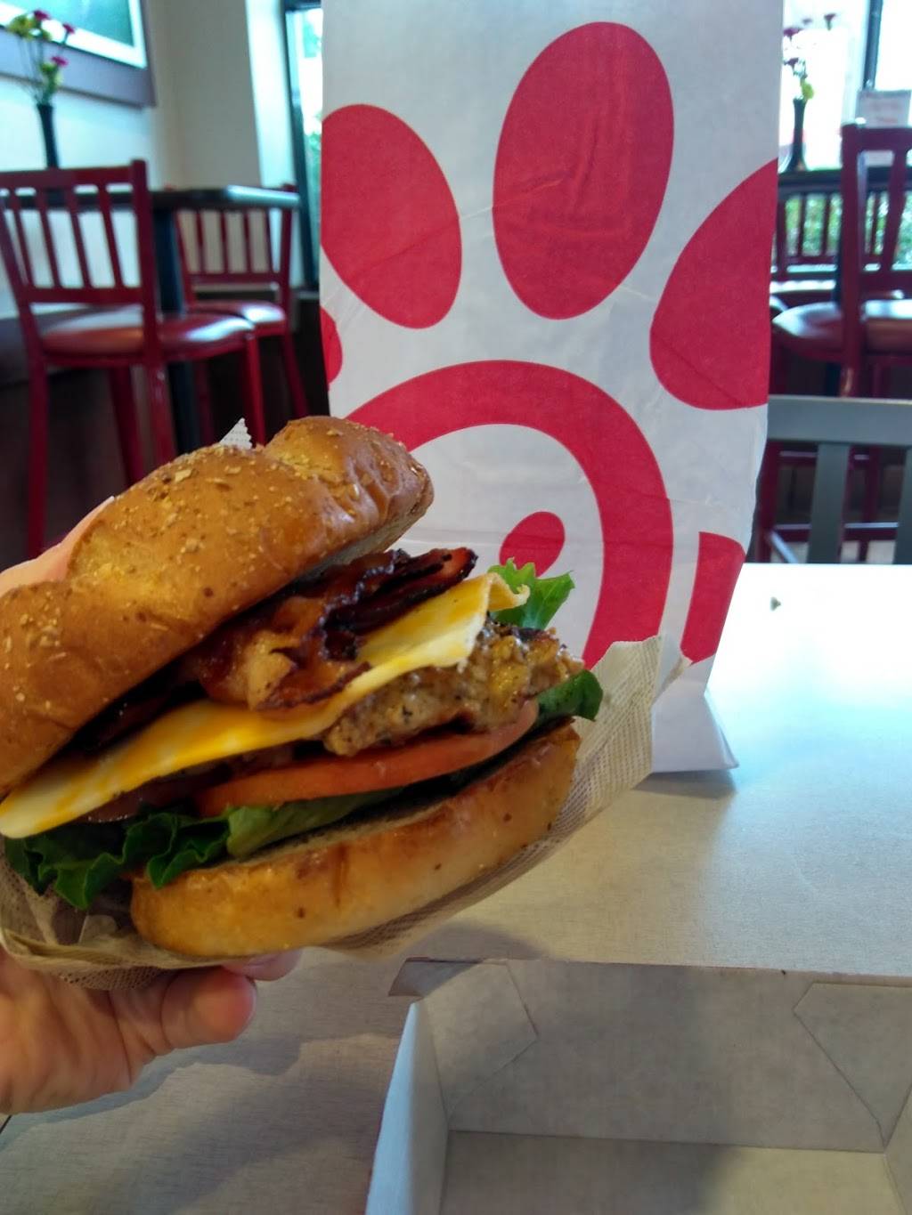 Chick-fil-A | restaurant | 2530 Sandy Plains Rd, Marietta, GA 30066, USA | 7709772455 OR +1 770-977-2455