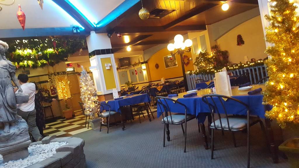 Three Kretans | restaurant | 151 Frederick St, Kitchener, ON N2H 2M2, Canada | 5195769091 OR +1 519-576-9091