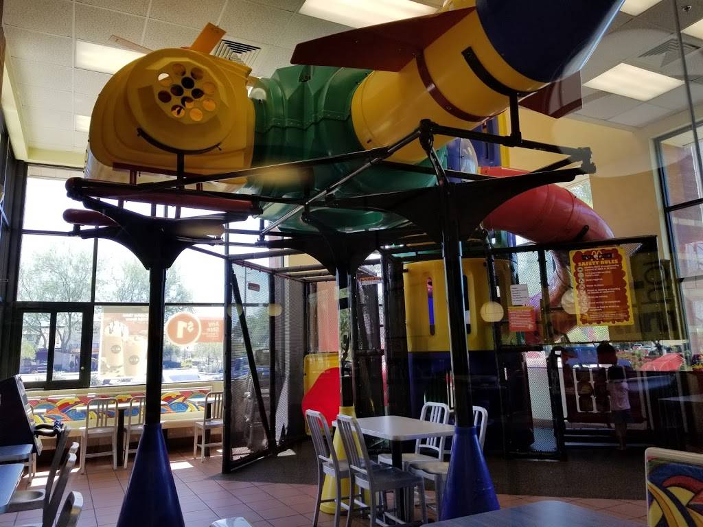 McDonalds | cafe | 2540 W Chandler Blvd, Chandler, AZ 85224, USA | 4809170106 OR +1 480-917-0106