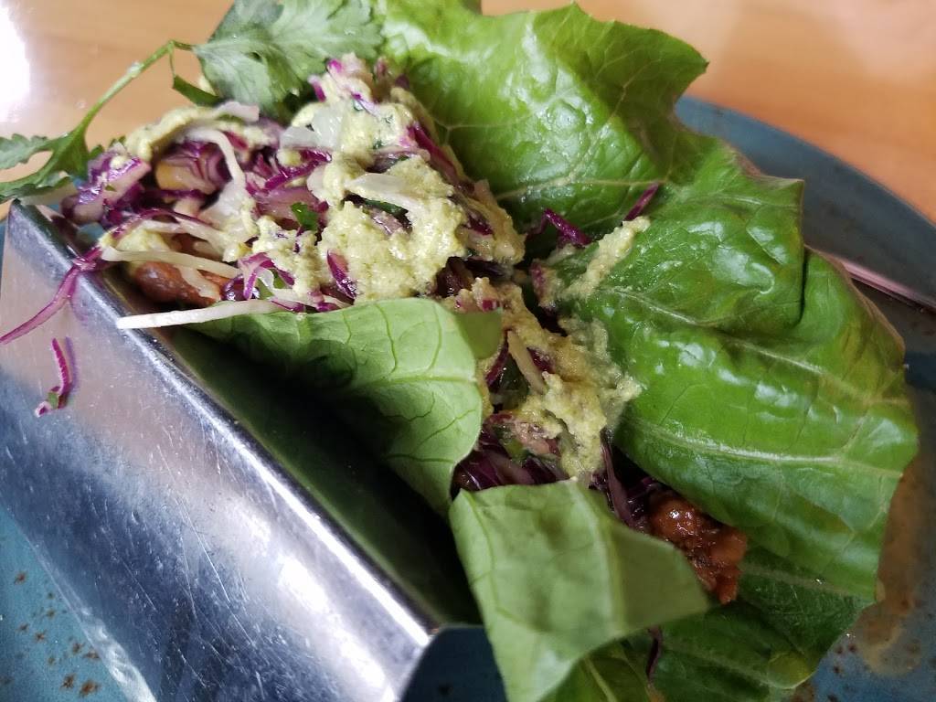 Sunspot Restaurant | restaurant | 2200 Cumberland Ave, Knoxville, TN 37916, USA | 8656374663 OR +1 865-637-4663