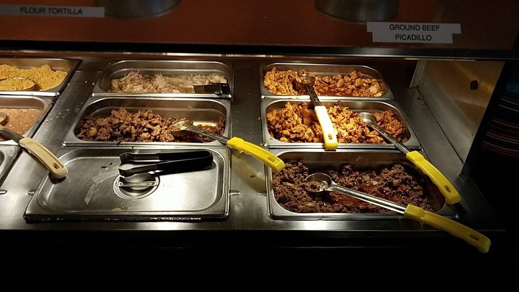 Chicharos Mexican Grill | restaurant | 201 W 2nd St, Muscatine, IA 52761, USA | 5632990659 OR +1 563-299-0659