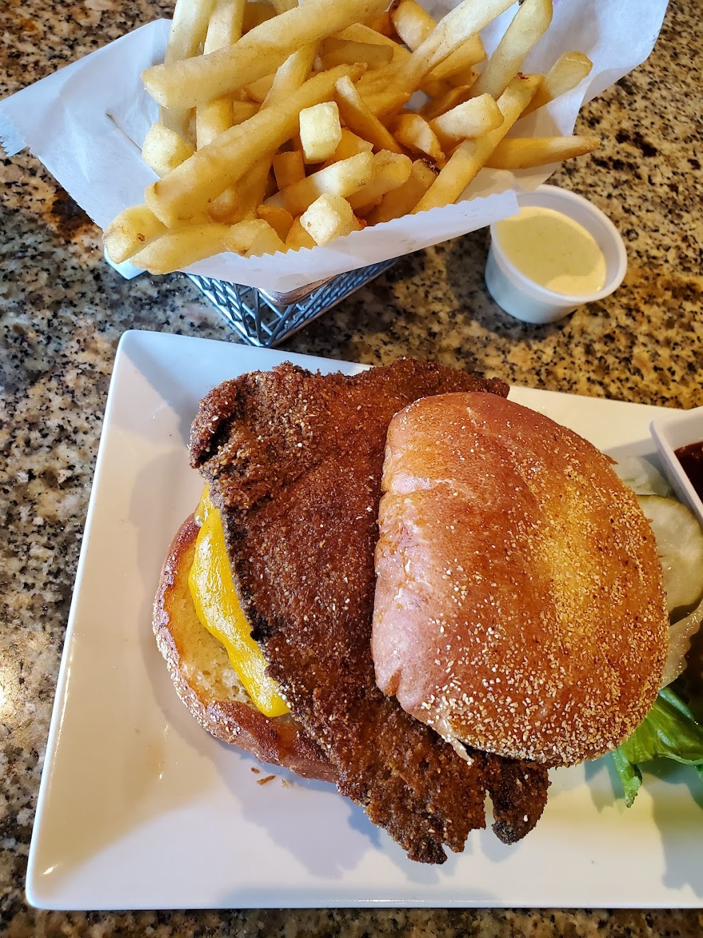 5 Star Burgers | restaurant | 1032 Paseo Del Pueblo Sur, Taos, NM 87571, USA | 5757588484 OR +1 575-758-8484