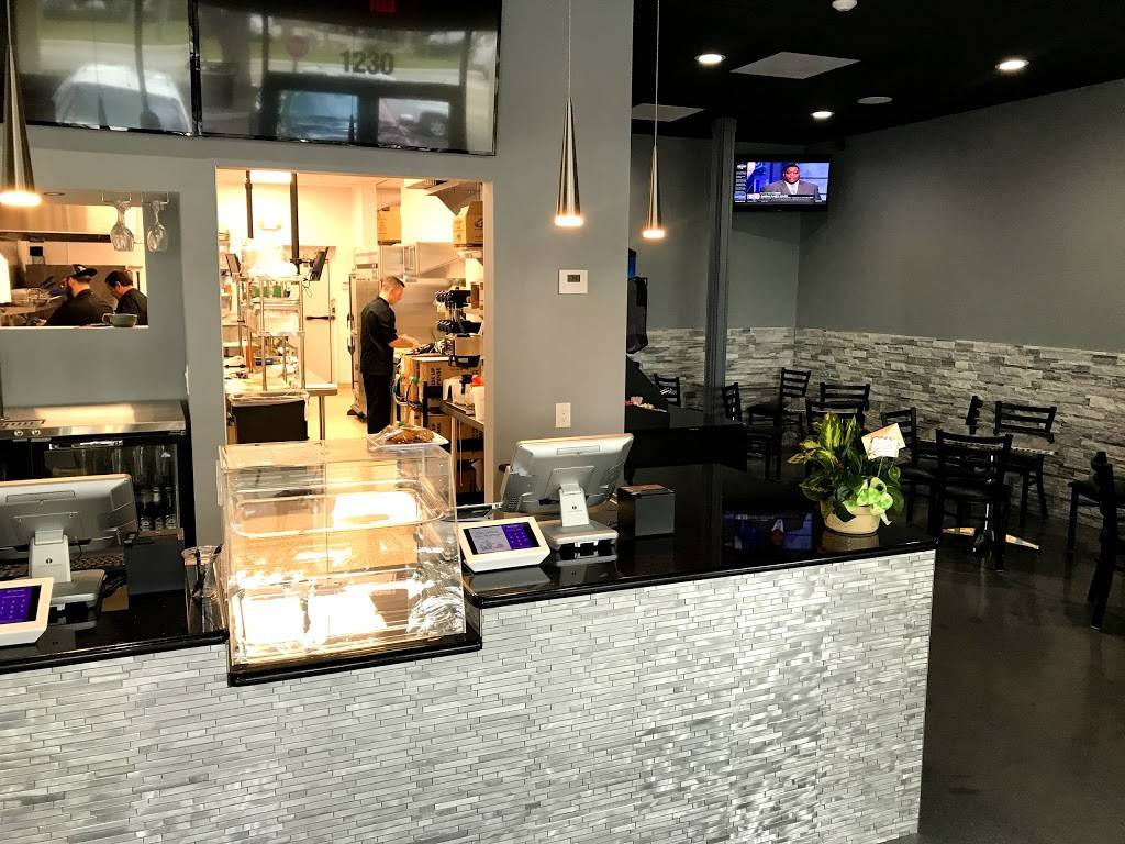 Two Guys Kitchen & Catering | restaurant | 1230 Airport-Pulling Rd, Naples, FL 34104, USA | 2393849072 OR +1 239-384-9072