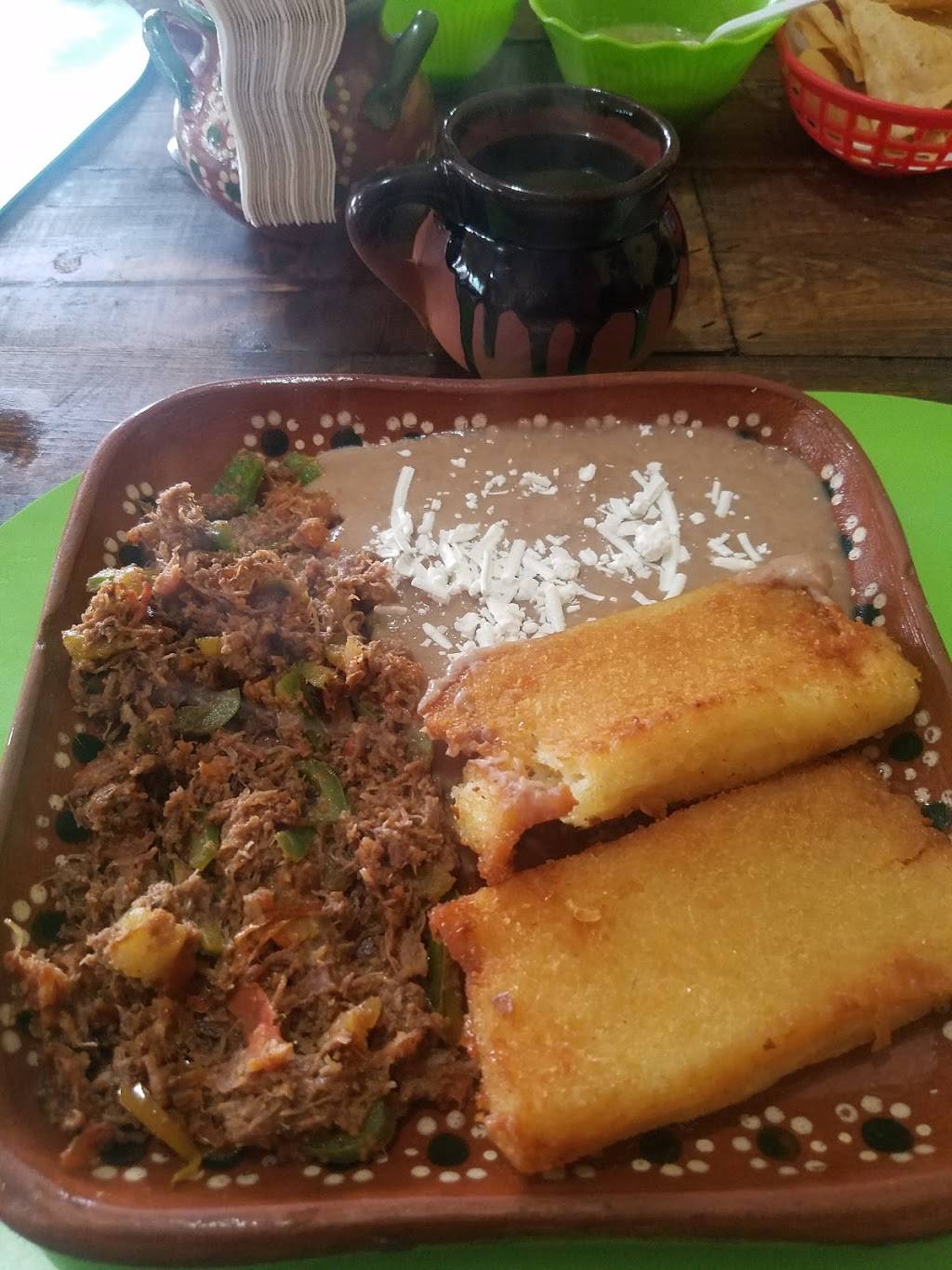 El Rincón De Mi Lala | restaurant | 22200, Av Begonias 323, Jardin Dorado, 22200 Tijuana, B.C., Mexico | 016645243506 OR +52 664 524 3506