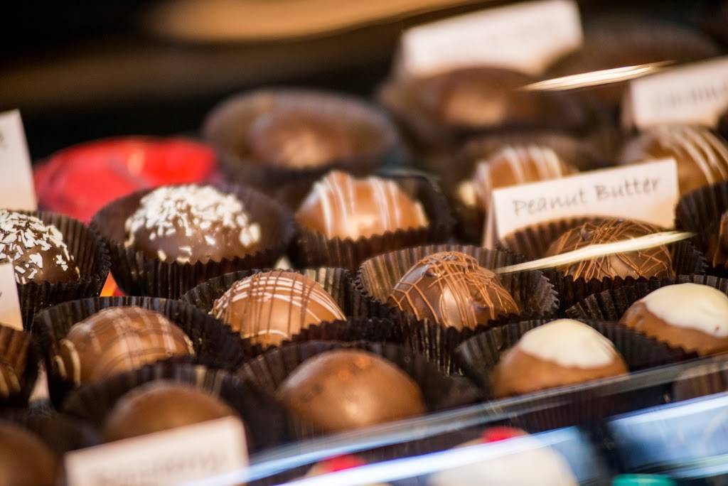 Love Whole Foods Cafe & Market | cafe | 1633 Taylor Rd, Port Orange, FL 32128, USA | 3867676543 OR +1 386-767-6543