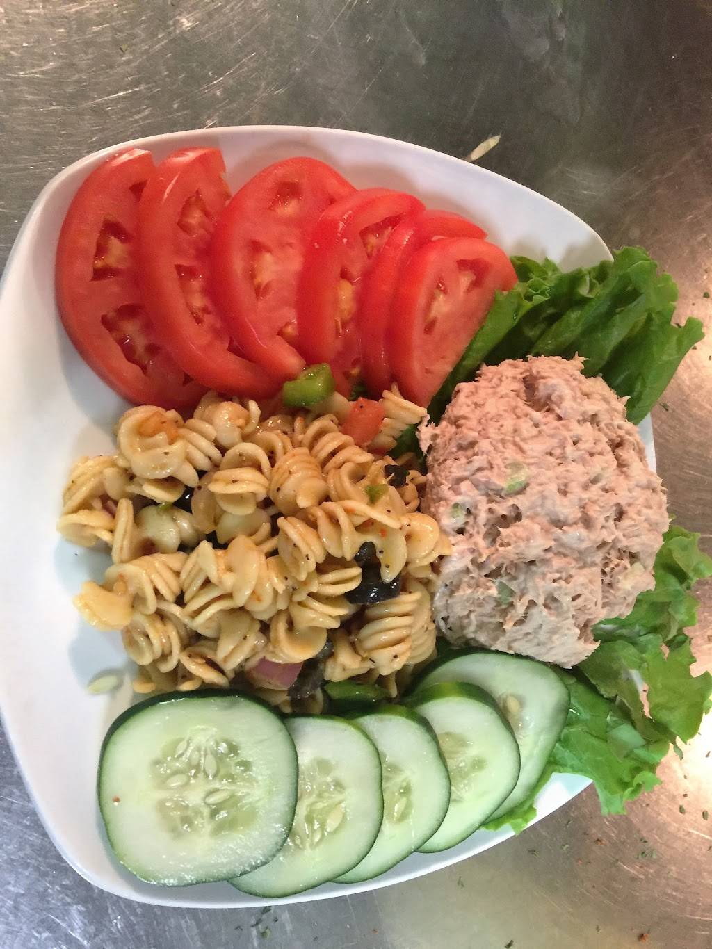 Kavans Tavern Burger Bar | restaurant | 28970 Hayes Rd, Roseville, MI 48066, USA | 5867763500 OR +1 586-776-3500