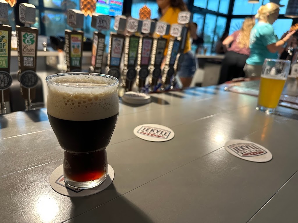 Jekyll Brewing | restaurant | 131 1st Ave N Suite 1, Jacksonville Beach, FL 32250, USA | 8444535955 OR +1 844-453-5955
