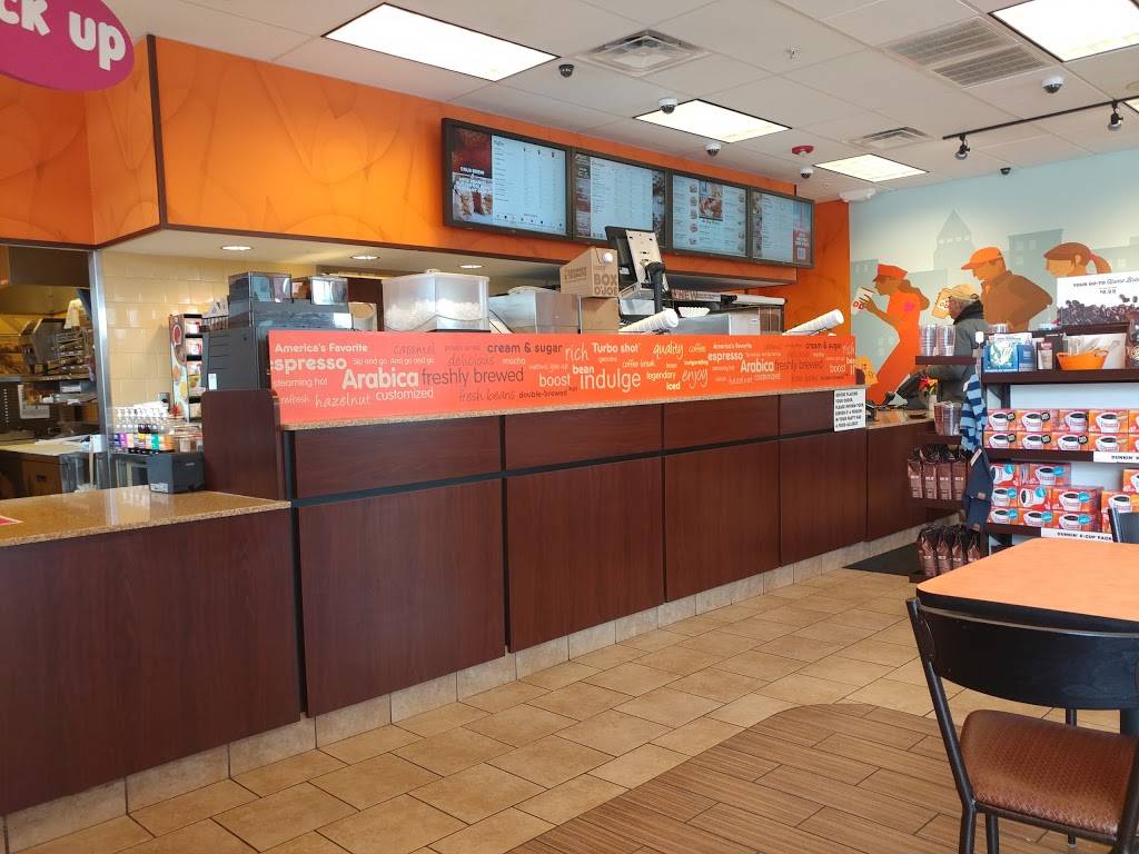 Dunkin | bakery | 3500 S Moorland Rd, New Berlin, WI 53151, USA | 2627851305 OR +1 262-785-1305