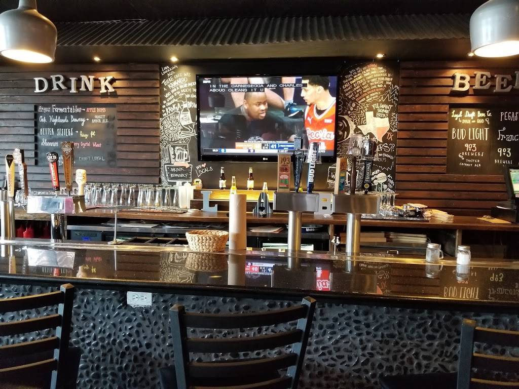 LA Burger | restaurant | 2000 N Plano Rd, Richardson, TX 75082, USA | 4695472717 OR +1 469-547-2717