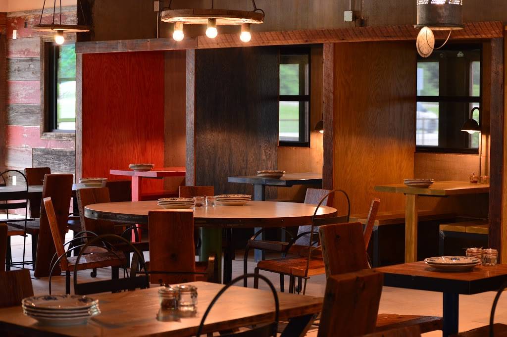 Earls 377 Pizza | restaurant | 427 US-377, Argyle, TX 76226, USA | 9404644444 OR +1 940-464-4444