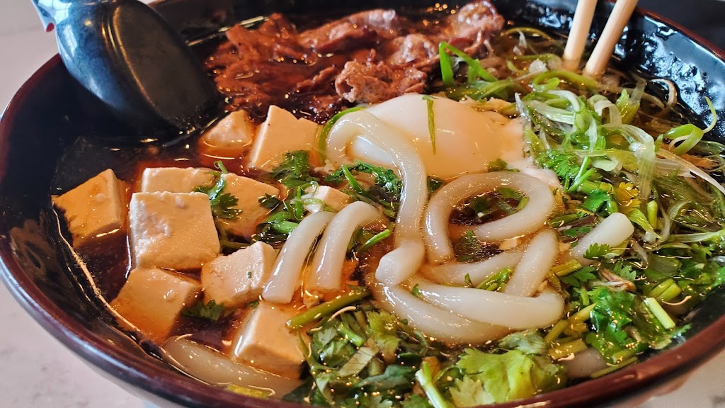 Lucky Tiger Izakaya | restaurant | 3852 Farnam St #1, Omaha, NE 68131, USA | 5312132443 OR +1 531-213-2443