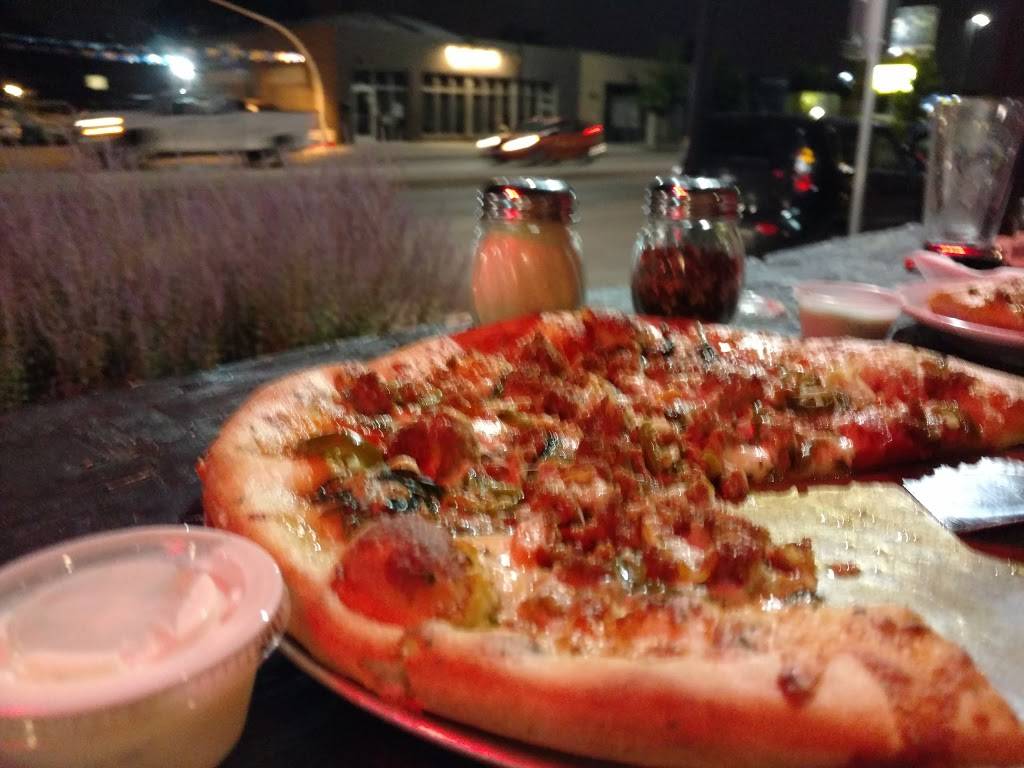 Gennaros Cafe Italiano | restaurant | 2598 S Broadway, Denver, CO 80210, USA | 3037221044 OR +1 303-722-1044