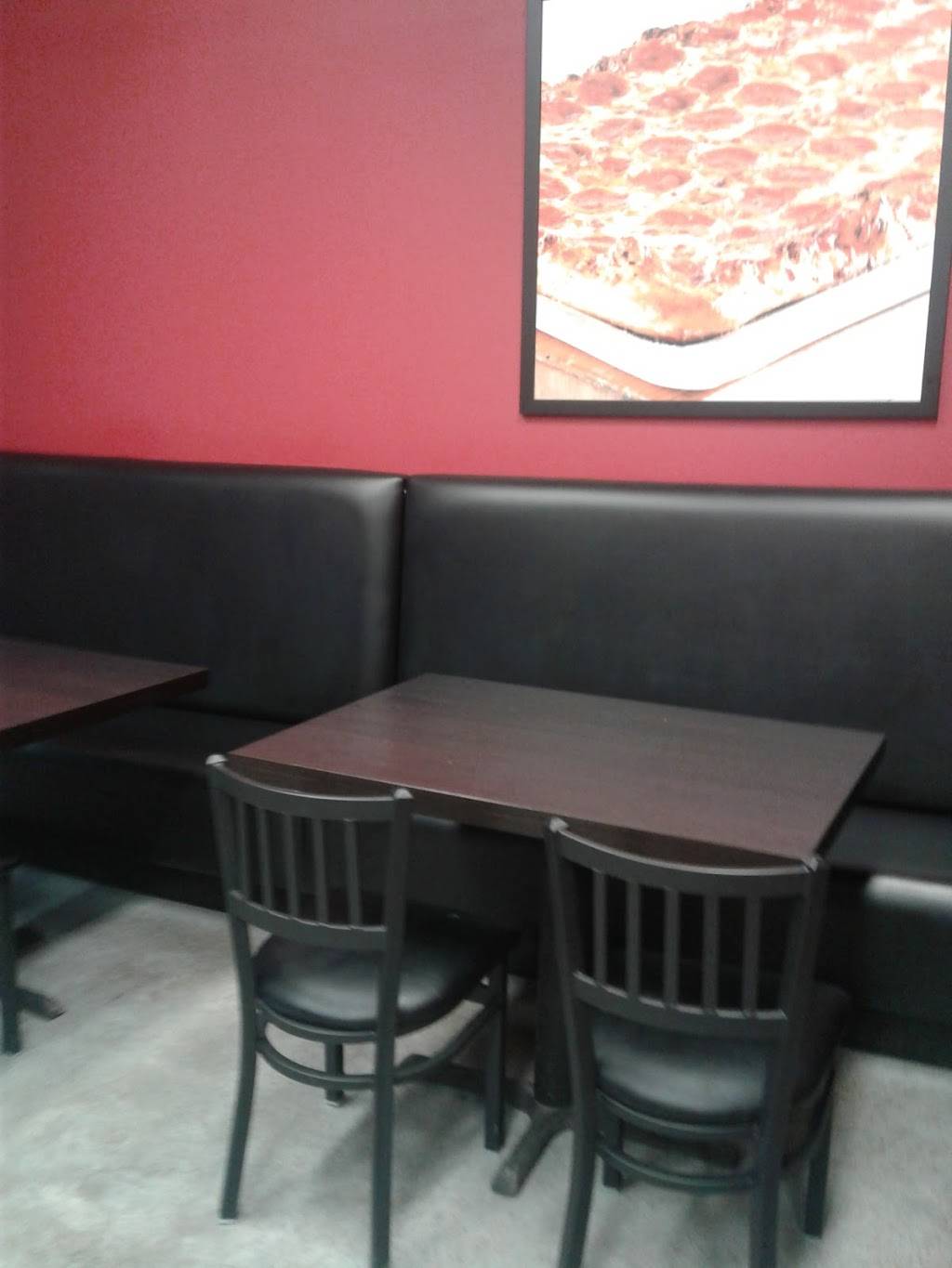 Foxs Pizza Den Cheat Lake | restaurant | 200 Fort Pierpont Dr, Morgantown, WV 26508, USA | 3047772173 OR +1 304-777-2173