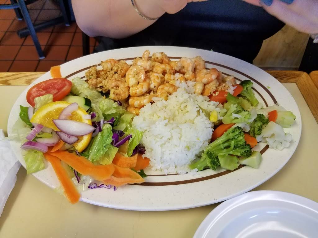 Las Islas Marias | restaurant | 2400 S Pulaski Rd, Chicago, IL 60623, USA | 7735221300 OR +1 773-522-1300