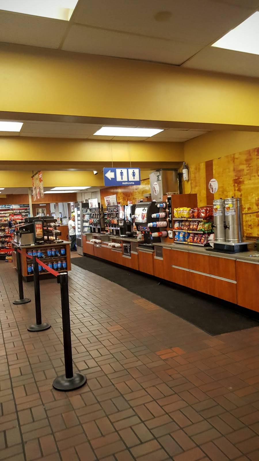 Subway | restaurant | 6050 Plaza Dr, Fort Myers, FL 33905, USA | 2396931047 OR +1 239-693-1047
