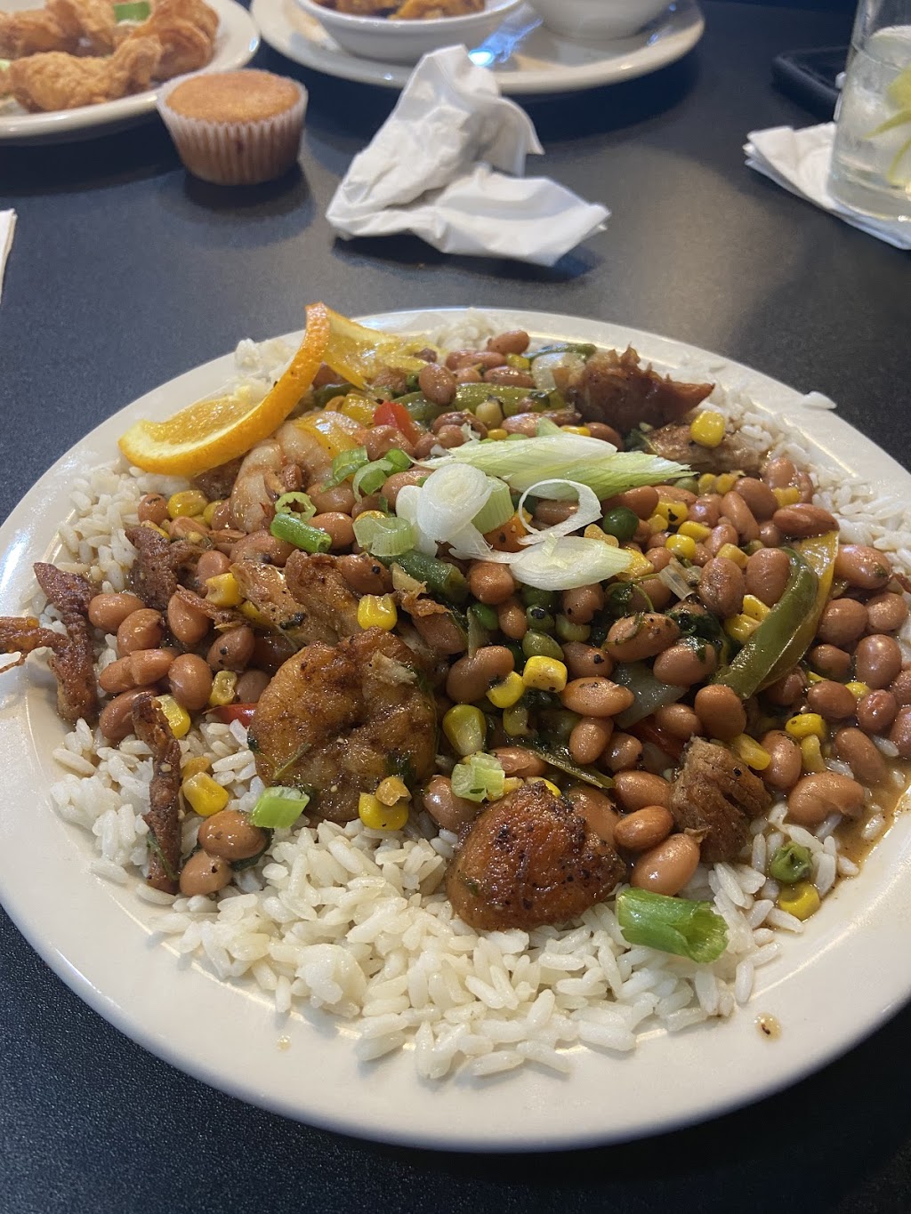 Big Hopps Southern Eatery | restaurant | 2913 Dixie Hwy, Louisville, KY 40216, USA | 5023846749 OR +1 502-384-6749