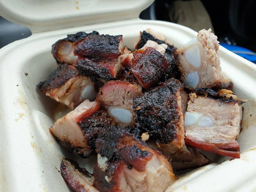 Just Qin Barbecue Restaurant | restaurant | 975 E McMillan St, Cincinnati, OH 45206, USA | 5134526328 OR +1 513-452-6328