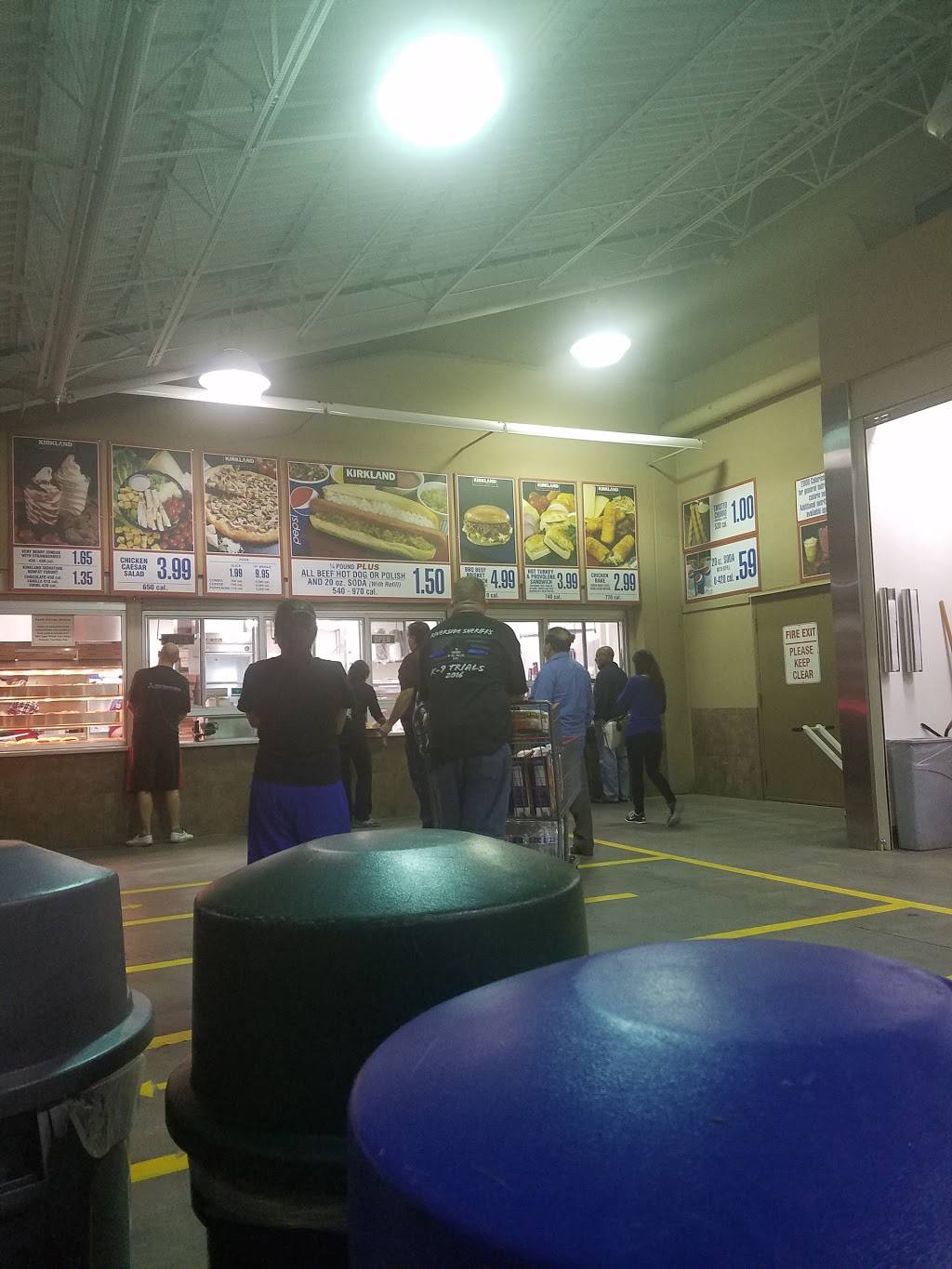 Costco Food Court | meal takeaway | 29315 Central Ave, Lake Elsinore, CA 92532, USA | 9512536030 OR +1 951-253-6030