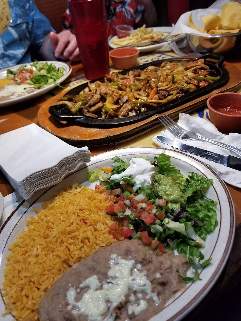 Blue Agave | restaurant | 9745 Johnstown Rd, New Albany, OH 43054, USA | 6148559060 OR +1 614-855-9060