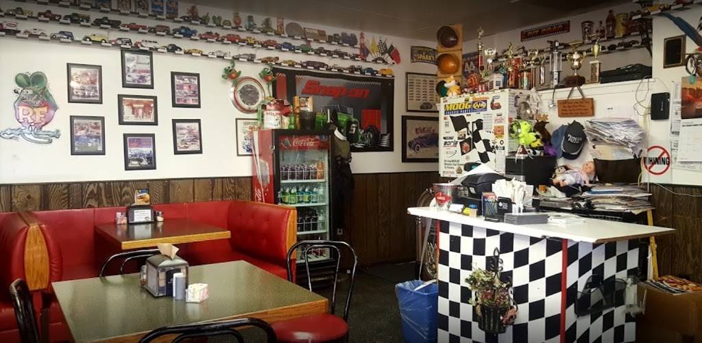 Pioneer Pizza | restaurant | 244 E Main St, Gentry, AR 72734, USA | 4797368142 OR +1 479-736-8142