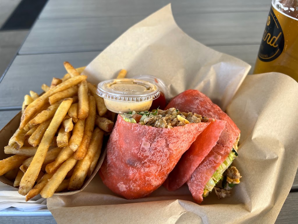 The Stand "American Classics Redefined" | restaurant | 966 S Westlake Blvd #3, Thousand Oaks, CA 91361, USA | 8052772772 OR +1 805-277-2772