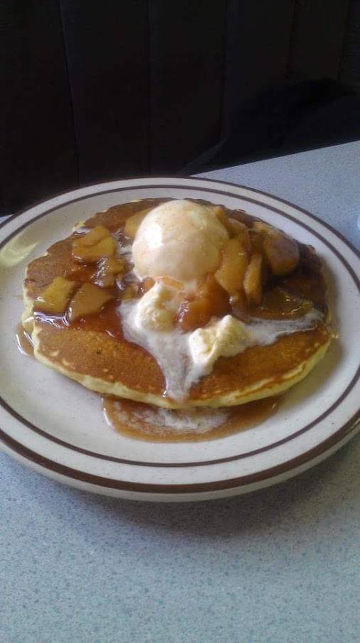 Cliff "Cooks" | restaurant | 110 E Orbison St, Barneveld, WI 53507, USA | 6089240125 OR +1 608-924-0125