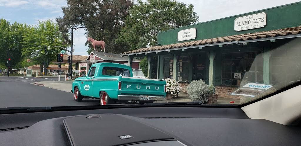 Alamo Cafe | cafe | 1 Alamo Square Dr, Alamo, CA 94507, USA | 9257438371 OR +1 925-743-8371