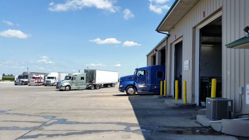 K & H Truck Plaza Inc. | restaurant | 1043 S Crescent St, Gilman, IL 60938, USA | 8152657625 OR +1 815-265-7625