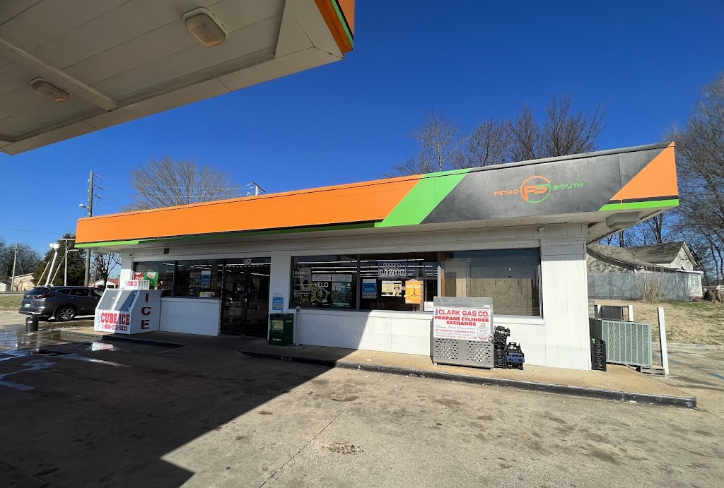 AVYA FOOD MART | meal takeaway | 723 E 2nd St, Sheffield, AL 35660, USA | 2563831291 OR +1 256-383-1291