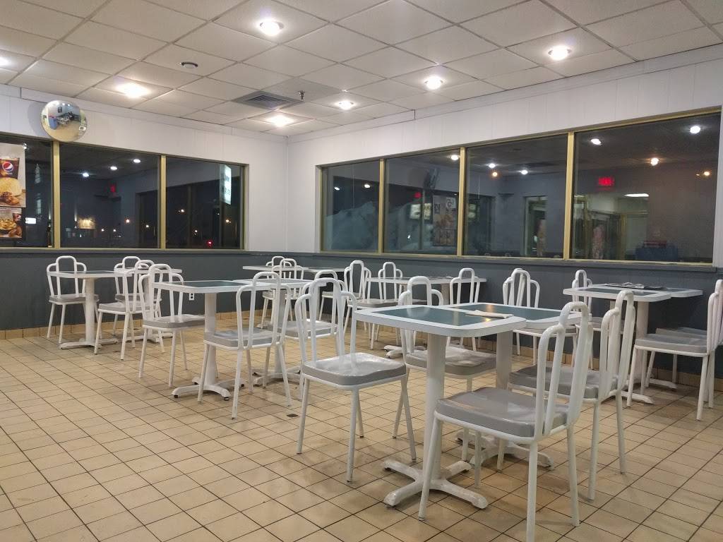 PFK | meal takeaway | 3309 Ch Ste-Foy, Québec, QC G1X 1S2, Canada | 4186561228 OR +1 418-656-1228