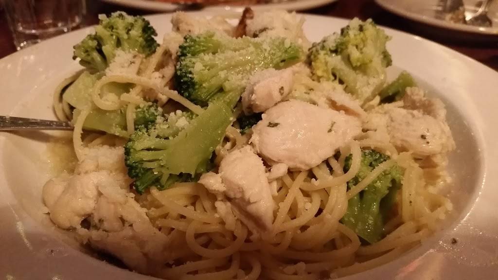 Pomodorino | restaurant | 326 W Jericho Turnpike, Huntington, NY 11743, USA | 6314251196 OR +1 631-425-1196