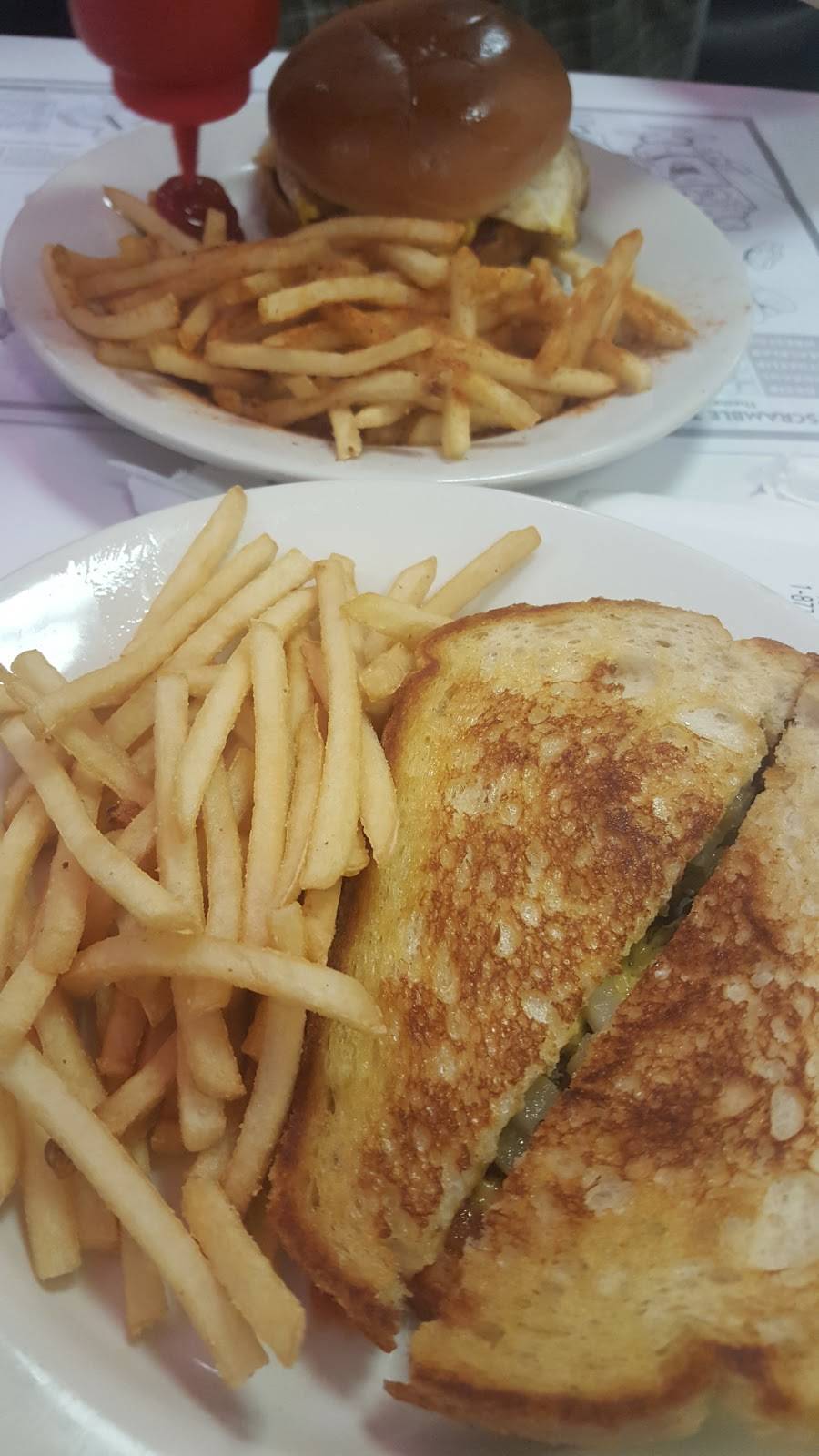 Steak n Shake | restaurant | 825 Ernest W Barrett Pkwy NW, Kennesaw, GA 30144, USA | 7704991059 OR +1 770-499-1059