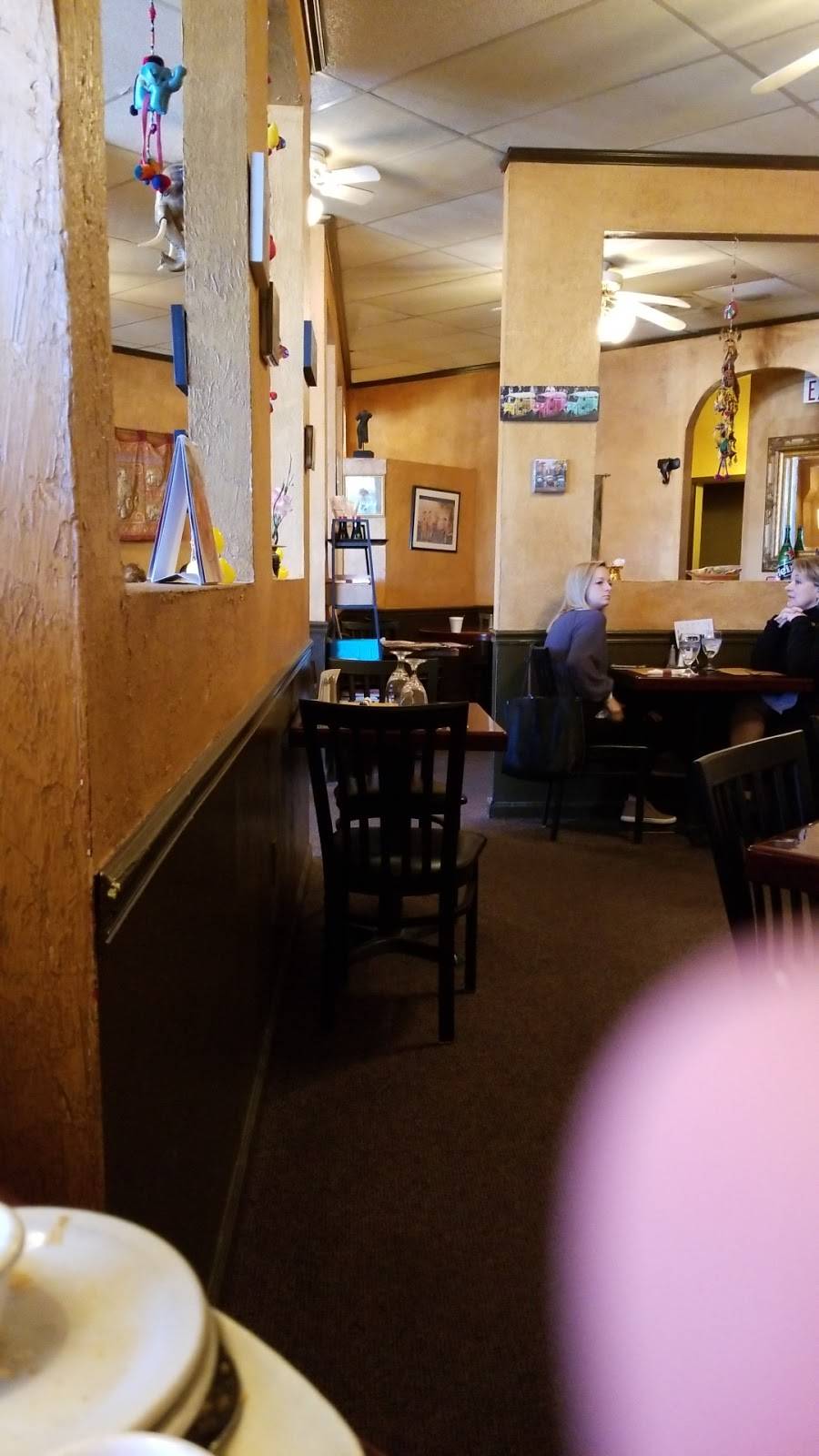 Eat At Thai | restaurant | 975 Dawsonville Hwy, Gainesville, GA 30501, USA | 7702878811 OR +1 770-287-8811