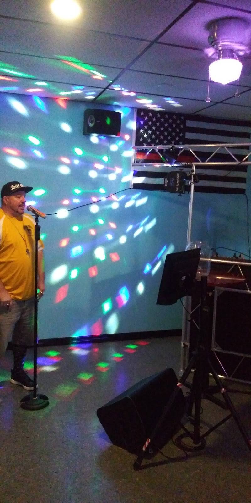 Cool Vibes Bar And Grill | restaurant | 5488 58th St N, Kenneth City, FL 33709, USA | 7272569828 OR +1 727-256-9828