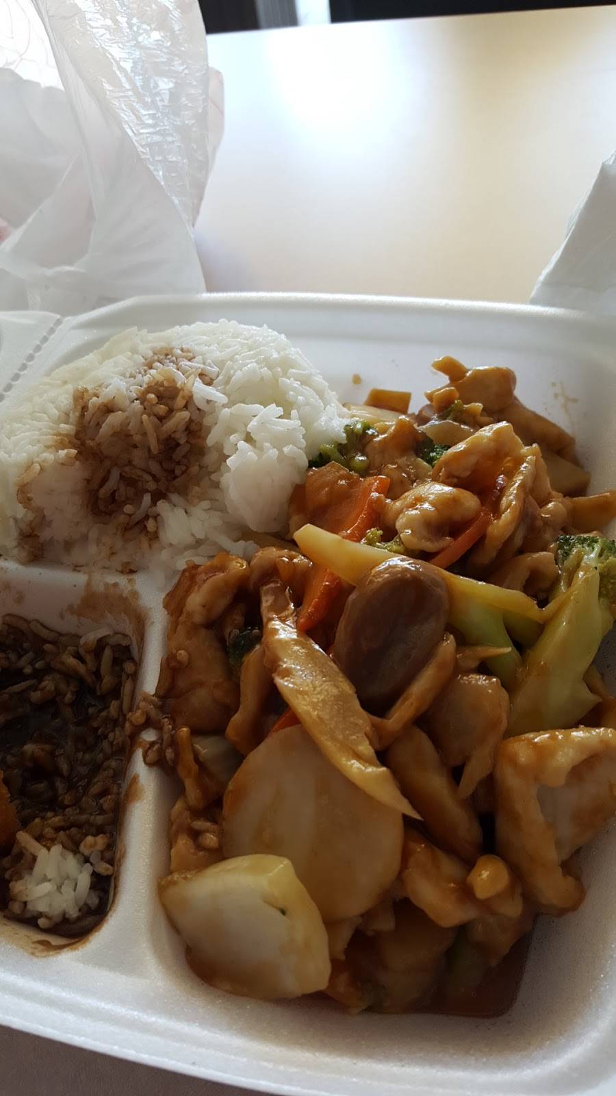 Chus Rice Bowl | restaurant | 2800 Forestwood Dr, Arlington, TX 76006, USA | 8176529888 OR +1 817-652-9888